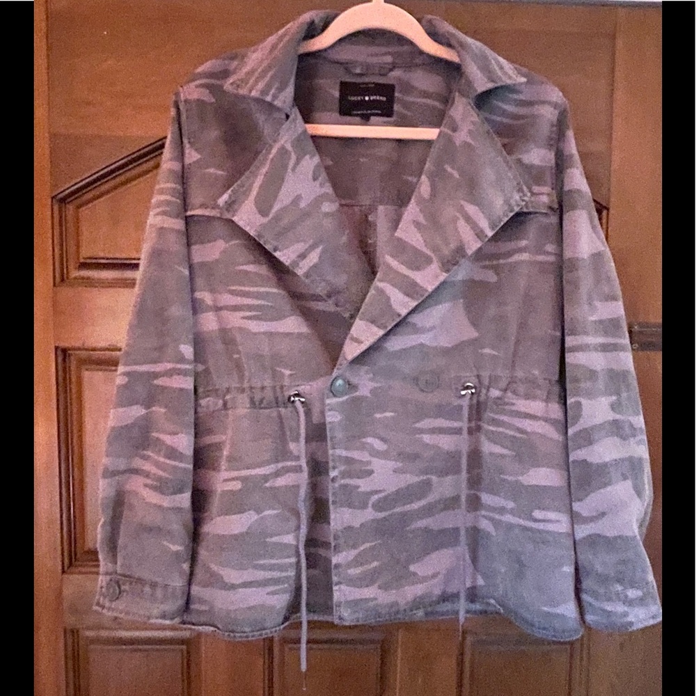 Lucky Brand grey camo jacket